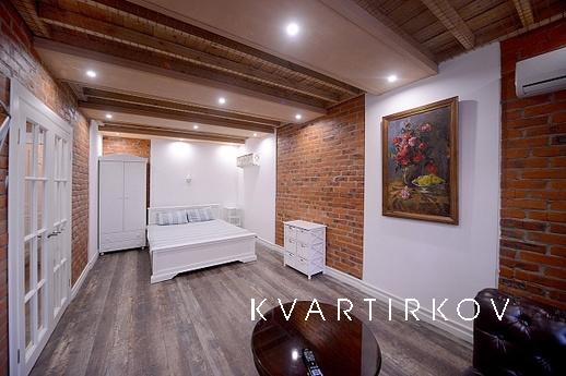 Сдается очень удобная квартира. Совсем недавно в ней проведе