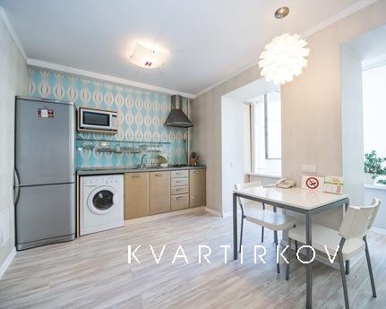 Сдаётся посуточно , собственница! 
шикарная квартира с еврор