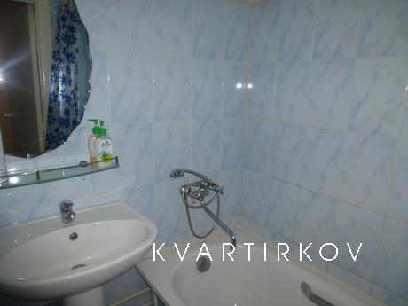 1 комнатная квартира пр. Октябрьский 36, Комсомольск-на-Амуре - квартира посуточно