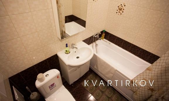 1-к квартира, 55 м², 13/15 эт., Тюмень - квартира посуточно