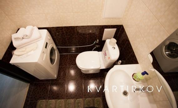 1-к квартира, 55 м², 13/15 эт., Тюмень - квартира посуточно