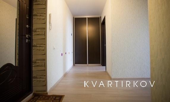 1-к квартира, 55 м², 13/15 эт., Тюмень - квартира посуточно