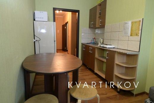 1 Bedroom clean apartment in the center, Tyumen - apartment by the day