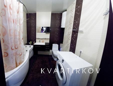 Однокомнатная светлая студия, Тюмень - квартира посуточно