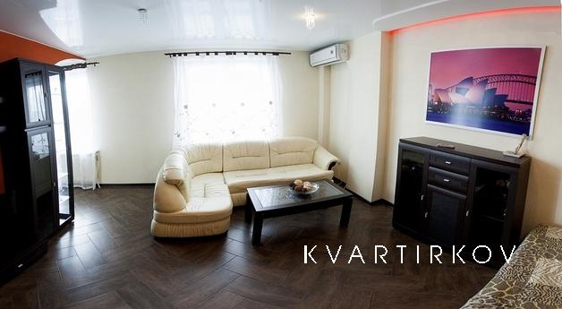 Однокомнатная светлая студия, Тюмень - квартира посуточно