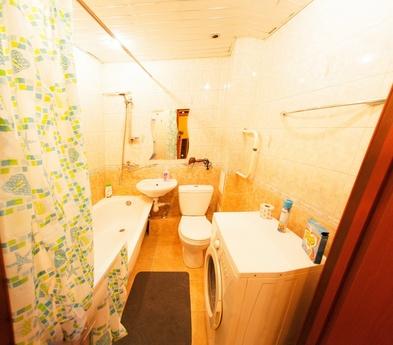 1 Bedroom cozy apartment, Tyumen - apartment by the day