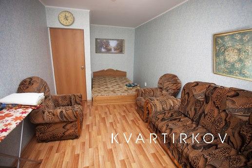 Сдается однокомнатная квартира посуточно в тюмени эконом кла