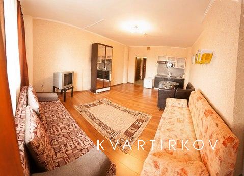 Рядом находится: ТРЦ 