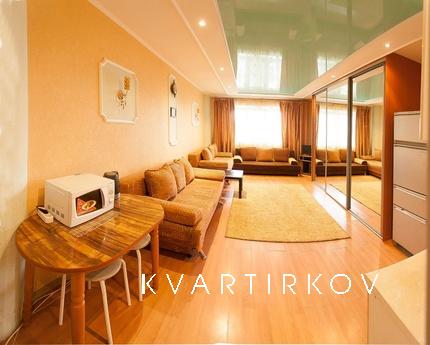 Standard studio in the center of Tyumen, in the new house. F