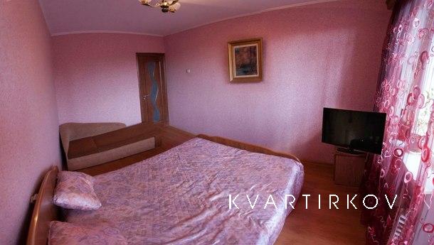 Трехкомнатная уютная квартира, Тюмень - квартира посуточно