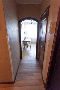 Трехкомнатная уютная квартира, Тюмень - квартира посуточно