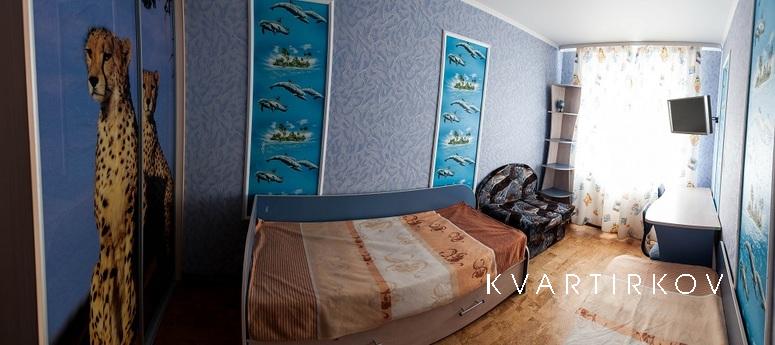 Трехкомнатная чистая квартира в центре, Тюмень - квартира посуточно