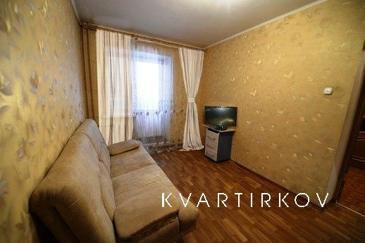 Трехкомнатная светлая квартира, Тюмень - квартира посуточно