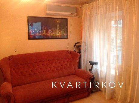 Rent a cozy 2 bedroom apartment, Odessa - apartment by the day