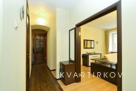 Rent in the center of St. Petersburg, Saint Petersburg - apartment by the day