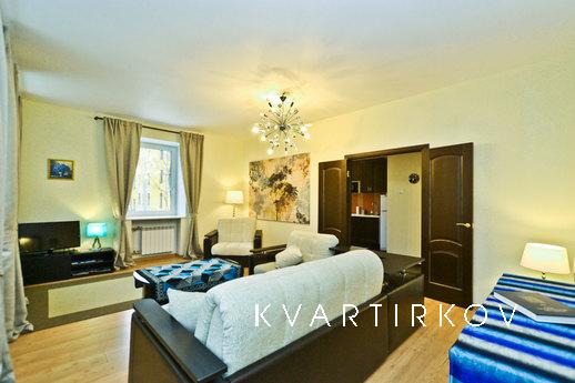 Rent in the center of St. Petersburg, Saint Petersburg - apartment by the day