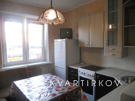 1 bedroom apartment for rent, Tyumen - apartment by the day