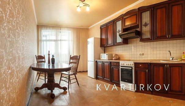 Чистая и уютная квартира с ремонтом, Краснодар - квартира посуточно