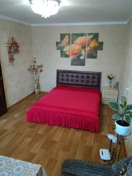 Studio apartment with major repairs near the metro station H