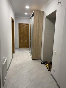 Rent modern apartment building again, Chernomorsk (Illichivsk) - apartment by the day