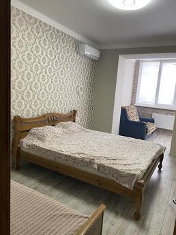 Rent modern apartment building again, Chernomorsk (Illichivsk) - apartment by the day