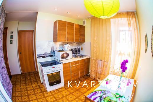 1-комнатная квартира на жд вокзале, Екатеринбург - квартира посуточно