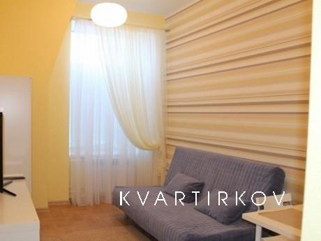 Rent one-room apartment at the railway / train station, a 5-