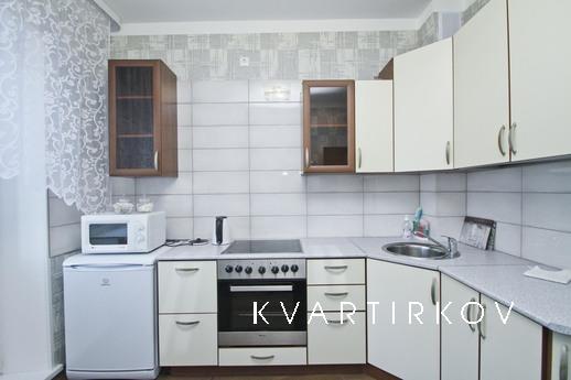 2 комн квартира возле Аквапарка, Сургут - квартира посуточно