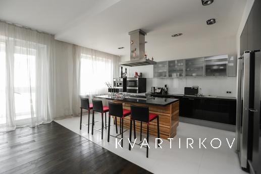 Красивые и качественно выполненные апартаменты в центре горо