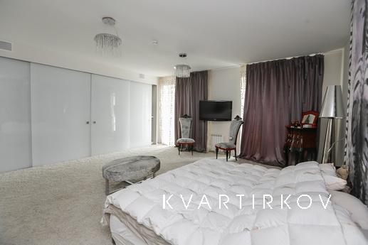 Апартаменты в центре города ждут вас!, Ставрополь - квартира посуточно