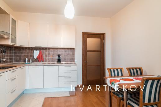 1 комнатная квартира посуточно, Уфа - квартира посуточно