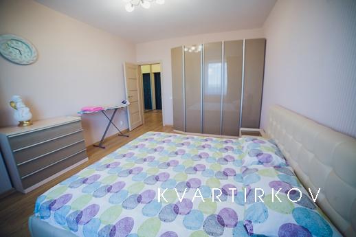 Посуточно Комсомольская,15(851)22 этаж, Уфа - квартира посуточно