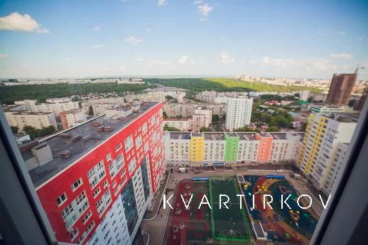 Посуточно Комсомольская,15(851)22 этаж, Уфа - квартира посуточно