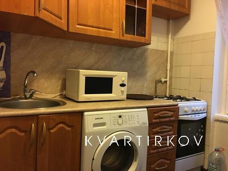 Comfortable apartment in the metro, Москва - квартира подобово