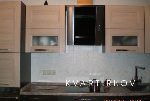 RENT at night, hours, days. Rent a cozy apartment near the m