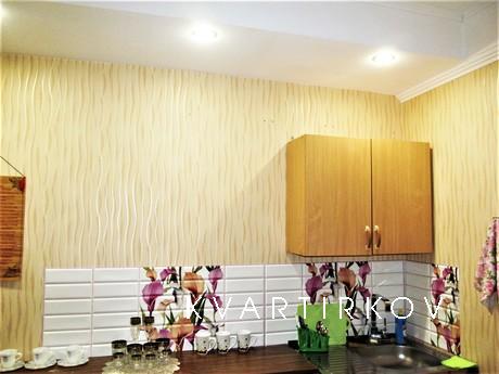Apartment for rent, Verkhnyaya Pyshma - apartment by the day