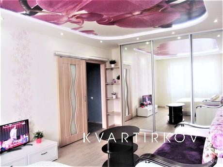 For a day, for hours, Verkhnyaya Pyshma - apartment by the day