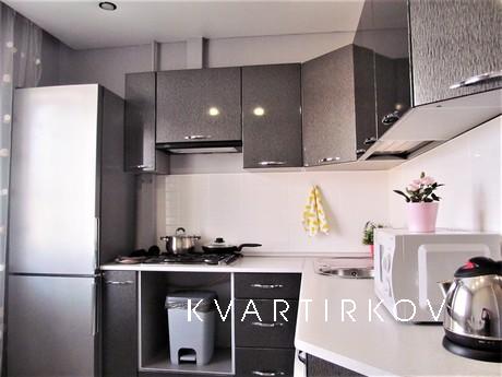 For a day, for hours, Verkhnyaya Pyshma - apartment by the day