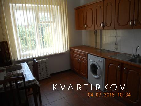 Сдам ПОСУТОЧНО 1-комн. картиру, Краснодар - квартира посуточно