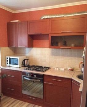 Apartment for rent near the metro, Moscow - apartment by the day