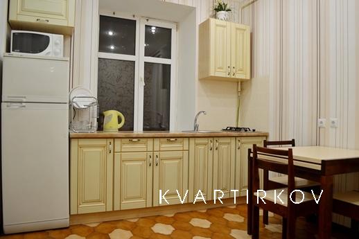 Уютная 2 комнатная квартира на Крещатике, Киев - квартира посуточно