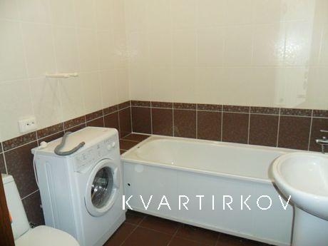 Квартира около аквапарка РИВЬЕРА, Казань - квартира посуточно