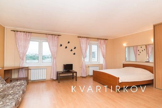Flat for rent in the center of Yekaterinburg. Real Photos! 1
