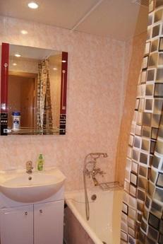 1 комнатная квартира посуточно, Тюмень - квартира посуточно