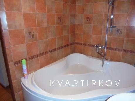 2 bedroom apartment Central area, Іжевськ - квартира подобово