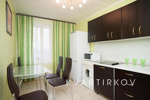 Apartment for daily meters. Shabolovskay, Moscow - apartment by the day