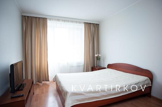 For rent 2 bedroom apartment st. Komsomolskaya metro station