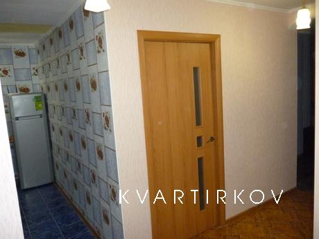 3 bedroom apartment for rent, Khmelnytskyi - apartment by the day