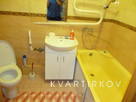 3 bedroom apartment for rent, Khmelnytskyi - apartment by the day
