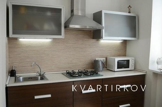 Exclusive 2-bedroom apartment, Kyiv - apartment by the day